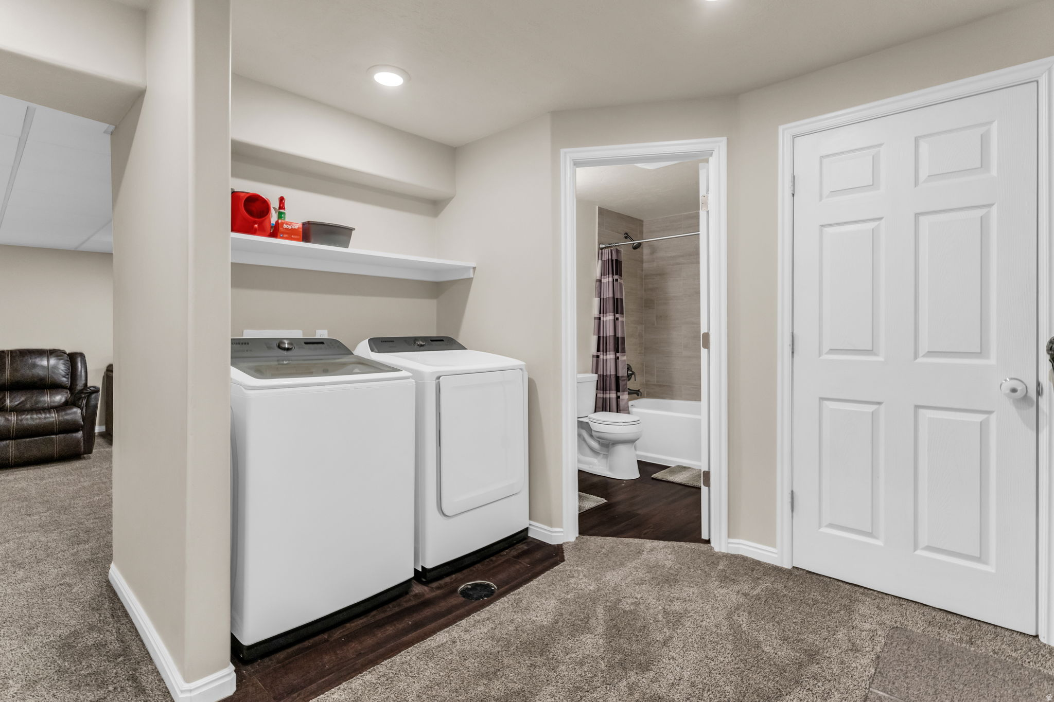 PILGRIMS LANDING - Residential