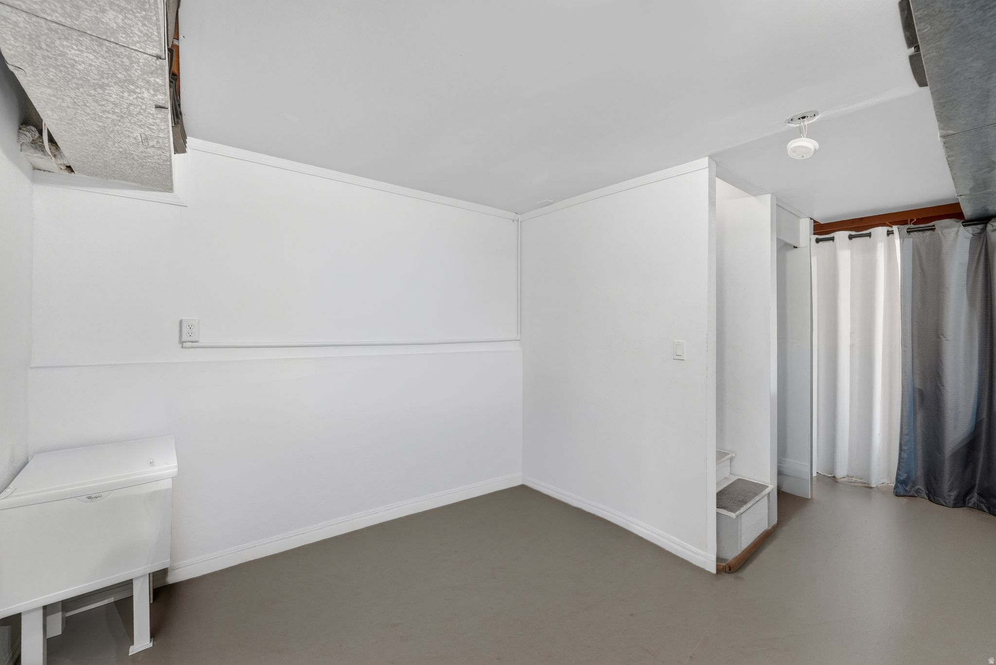 HOLLY GLENN - Residential