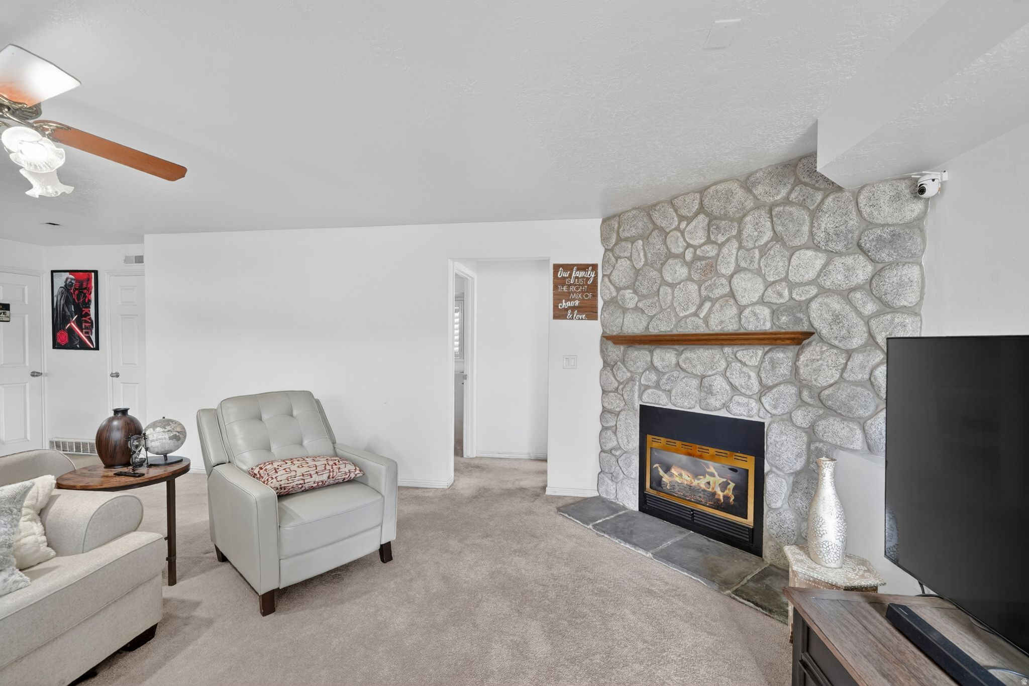 HOLLY GLENN - Residential