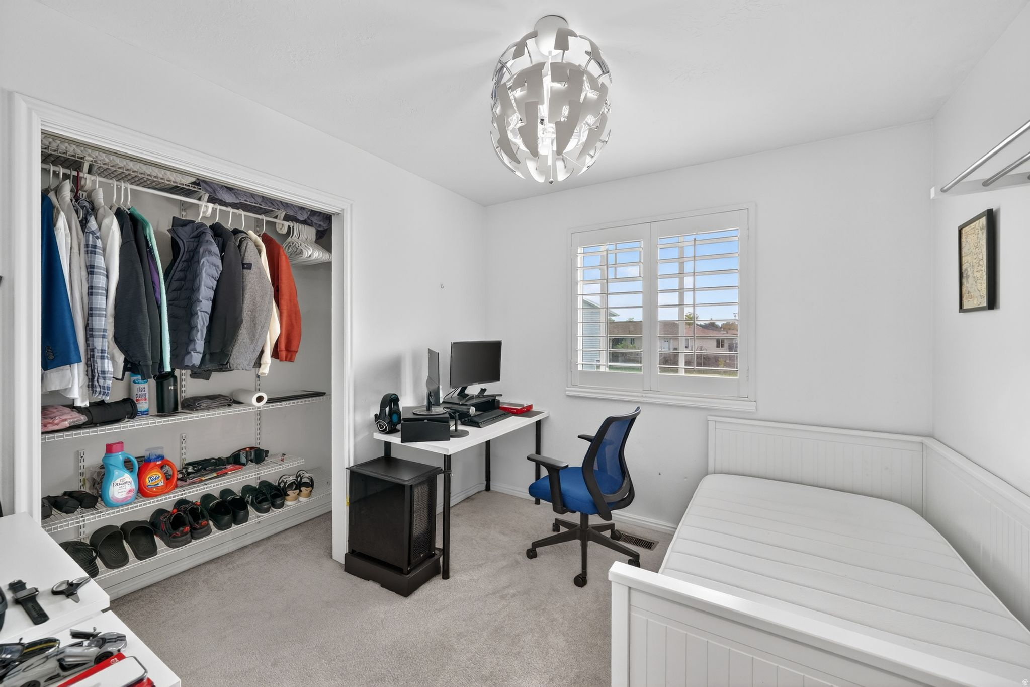 HOLLY GLENN - Residential