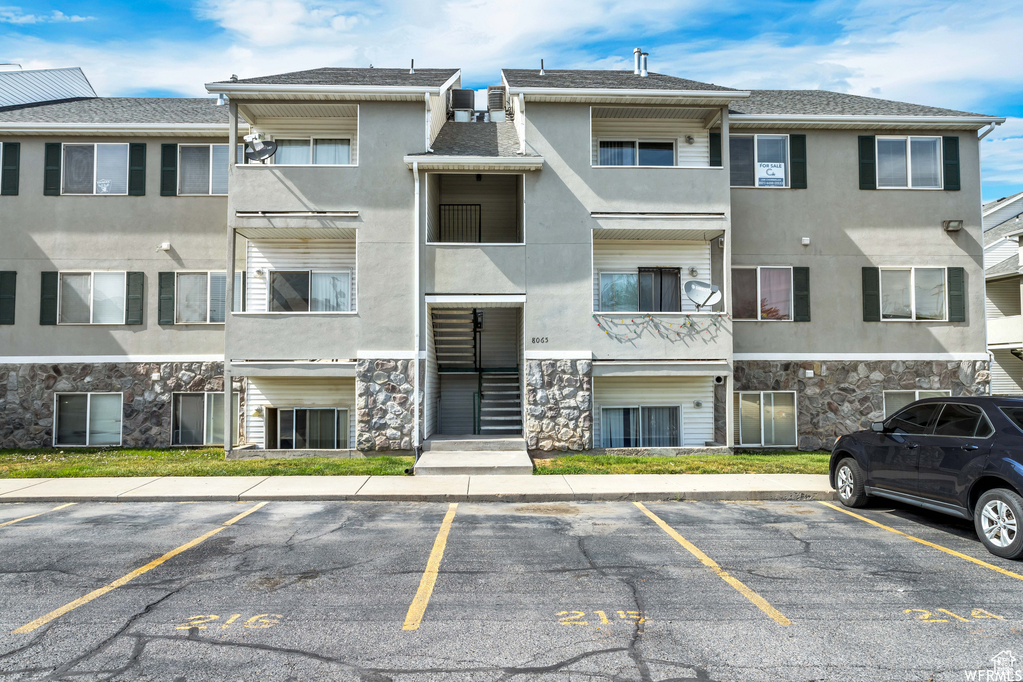 8065 W Copperfield Pl #32, Magna, Utah image 1
