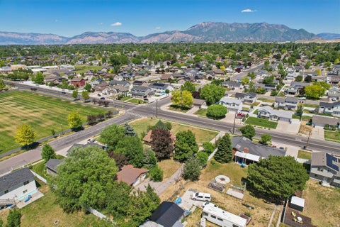 Tiny photo for 2031 N 1500 W, Clinton, UT 84015 (MLS # 2164469)