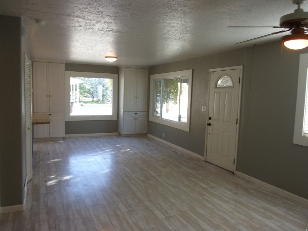 Photo of 55 S CENTER ST S, Midway, UT 84049 (MLS # 2154827)