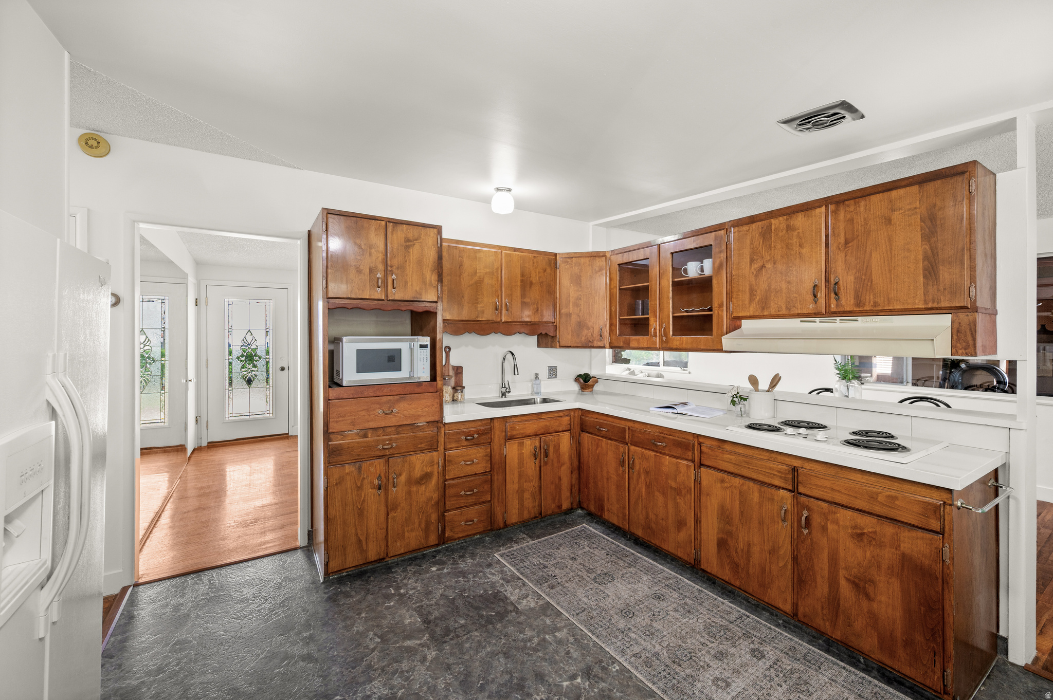 BEST VIEW SUB - Residential