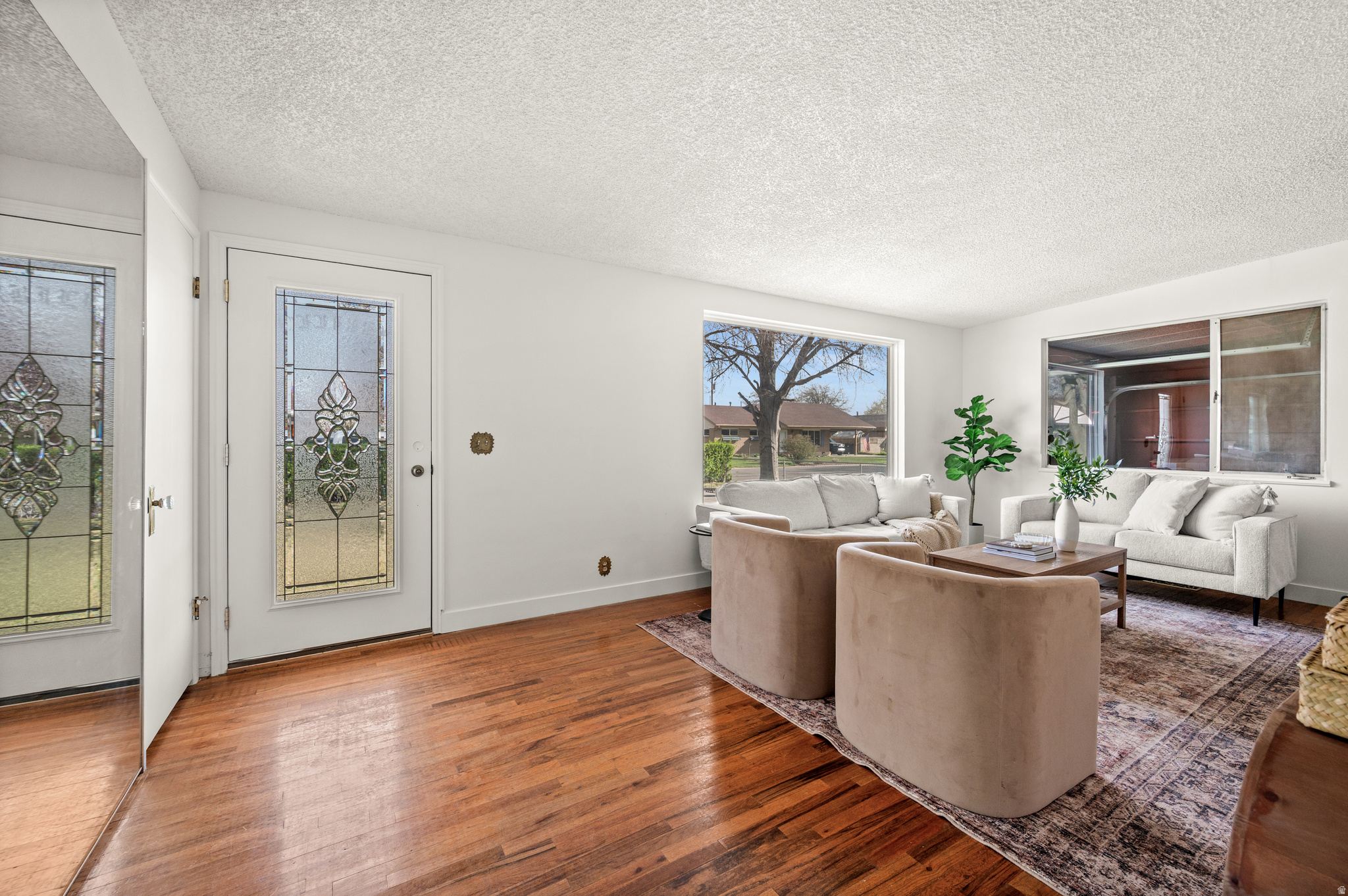 BEST VIEW SUB - Residential