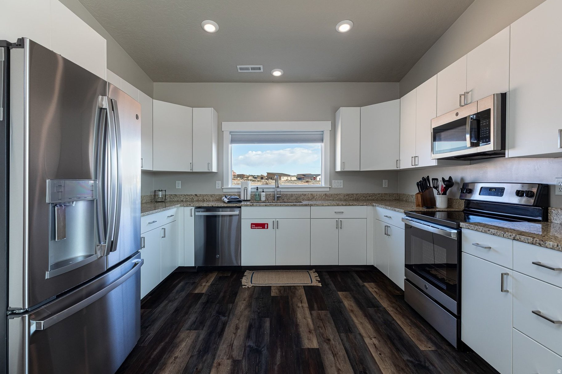 SUNFLOWER VALLEY ESTATES - Residential