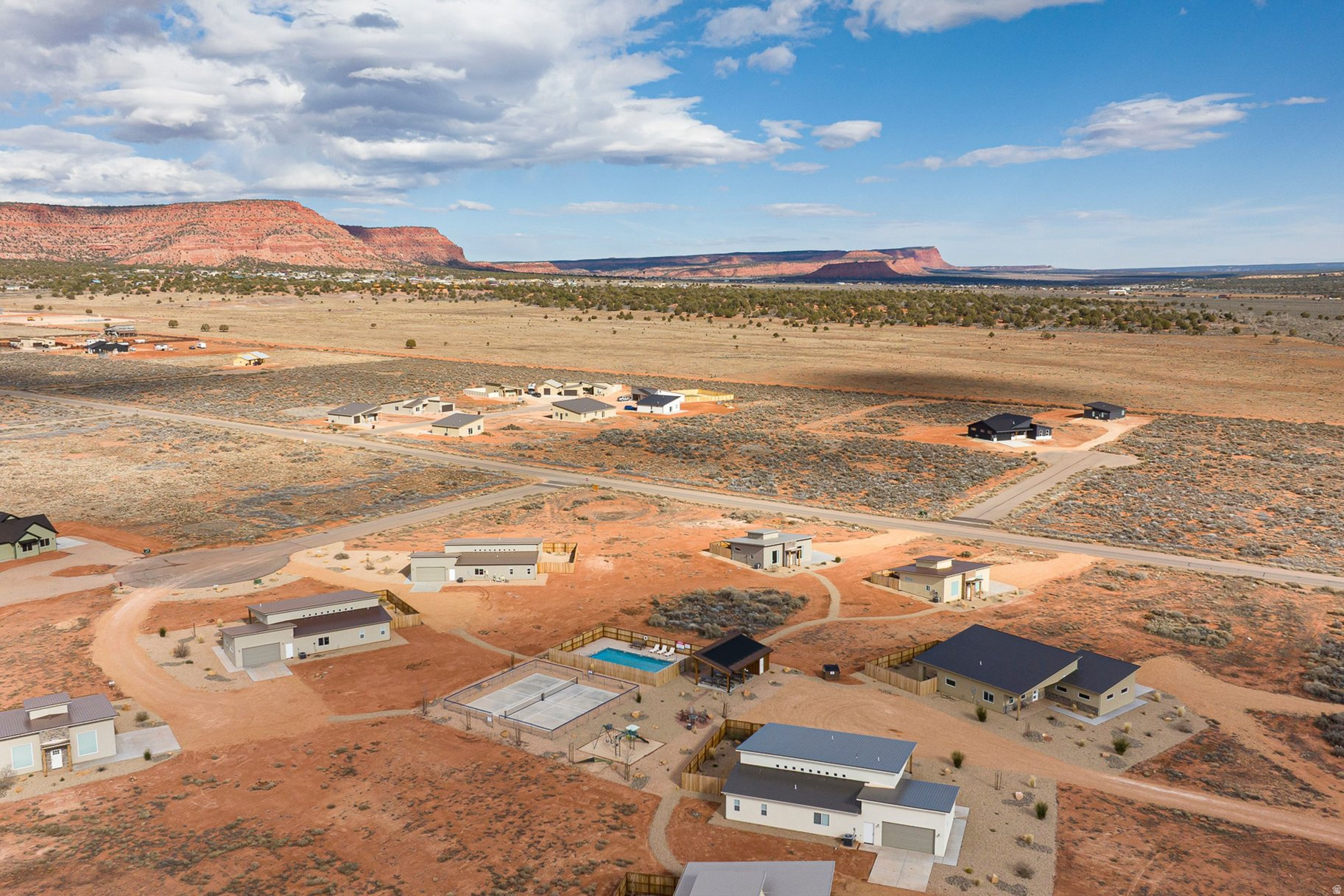 SUNFLOWER VALLEY ESTATES - Residential