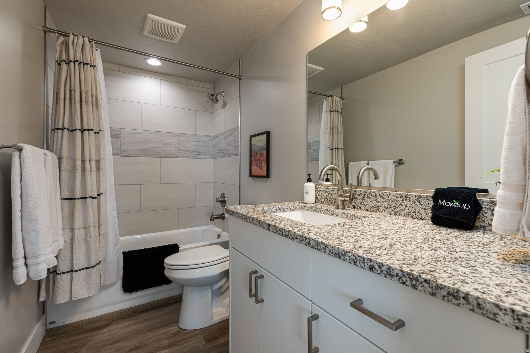 SUNFLOWER VALLEY ESTATES - Residential