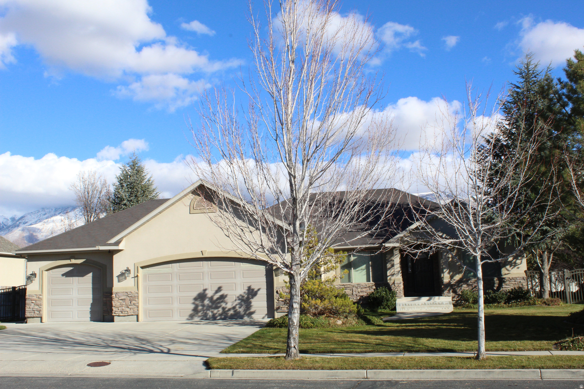 CANTERBURY NORTH - Residential