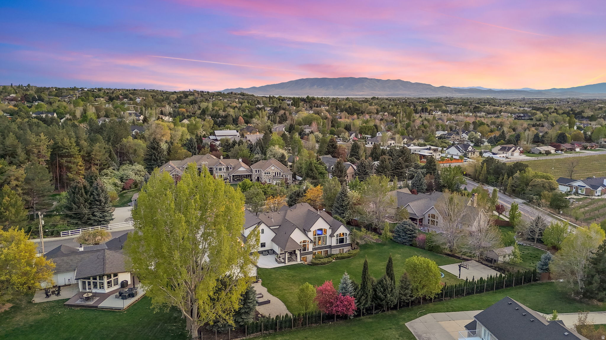 MOYLE ESTATES - Residential