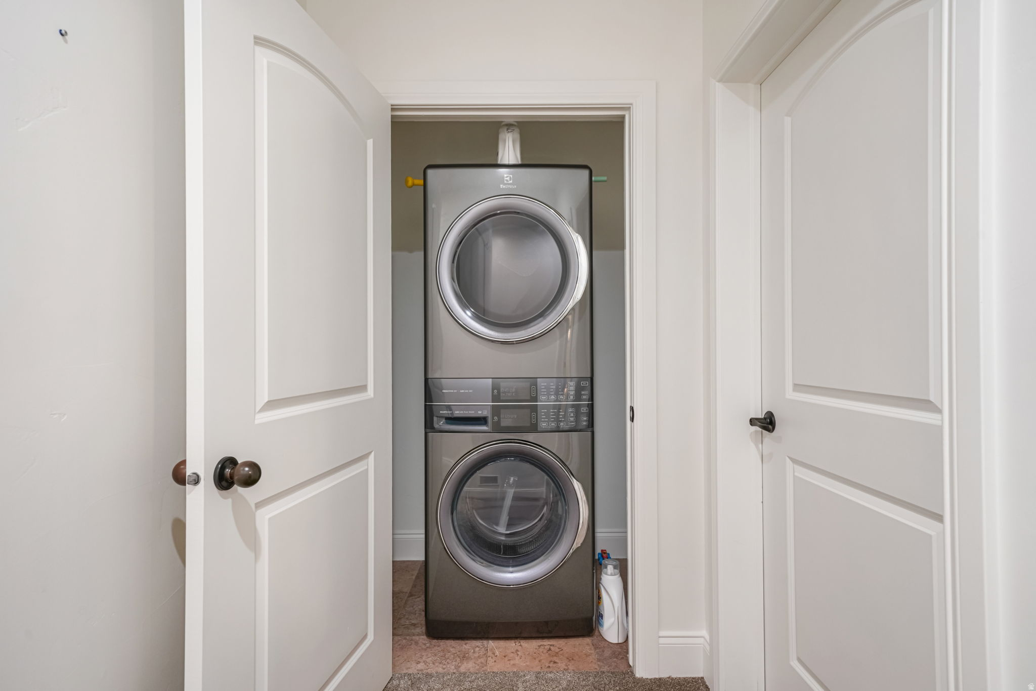 MOYLE ESTATES - Residential