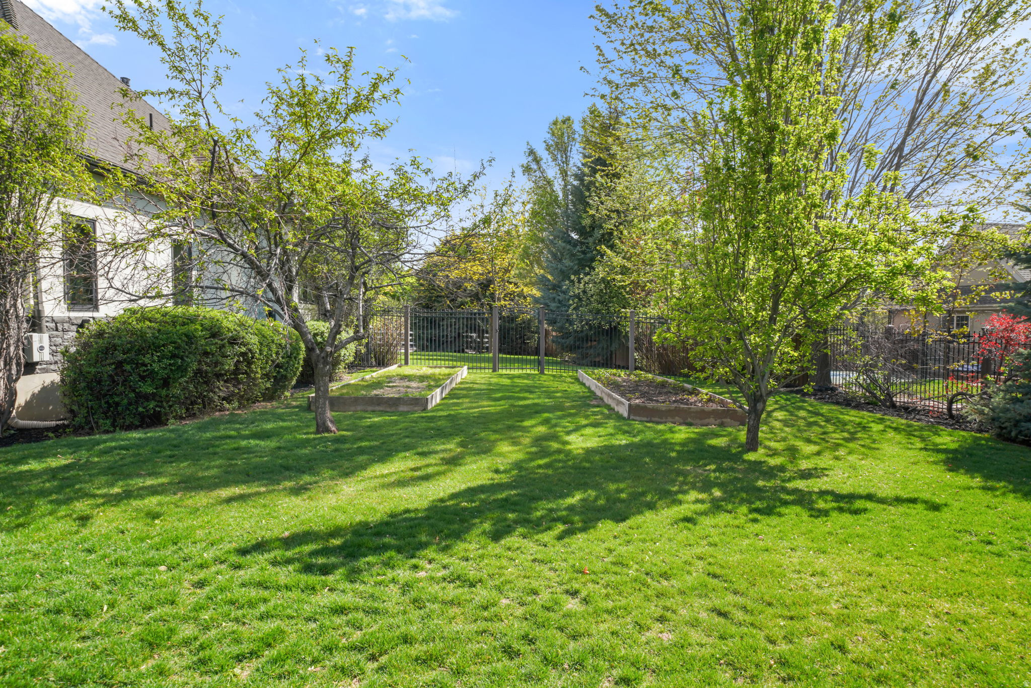 MOYLE ESTATES - Residential