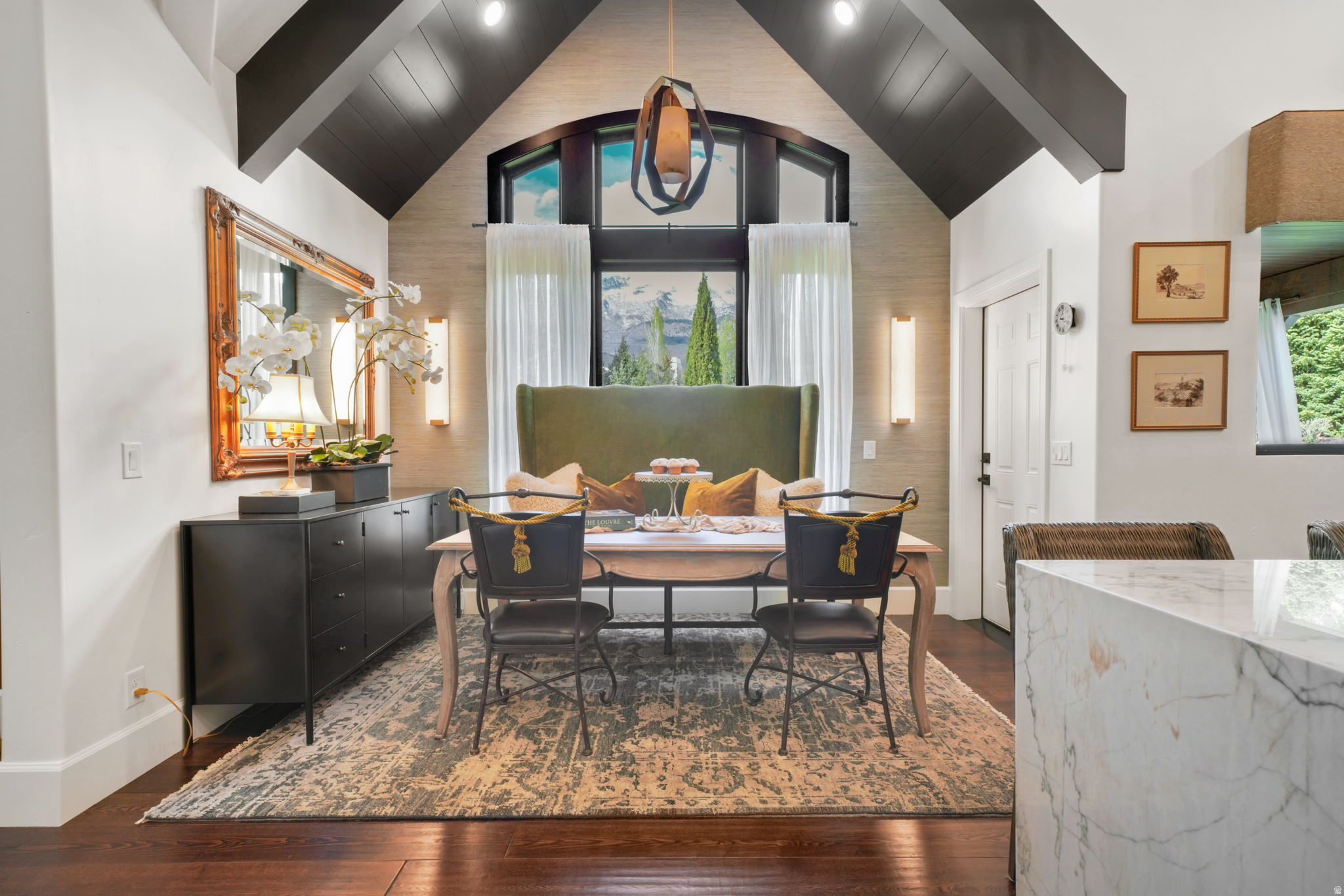 MOYLE ESTATES - Residential