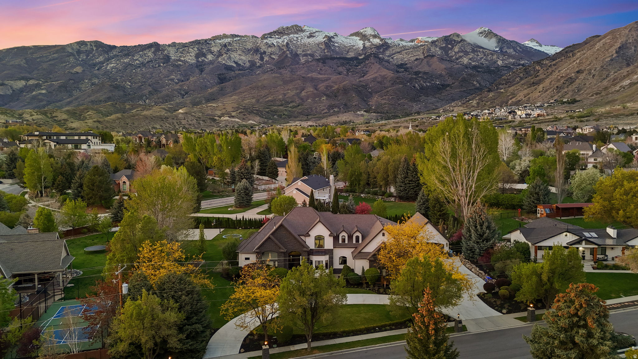 MOYLE ESTATES - Residential