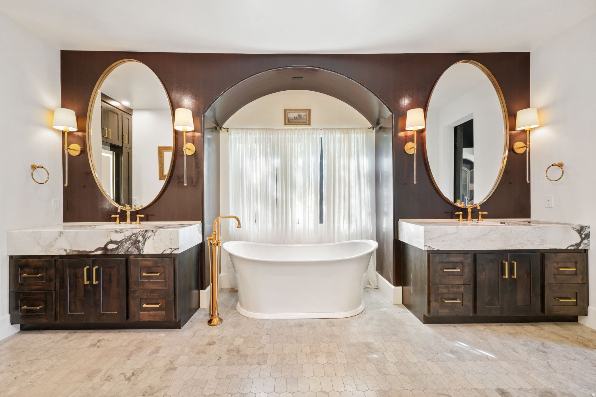 MOYLE ESTATES - Residential