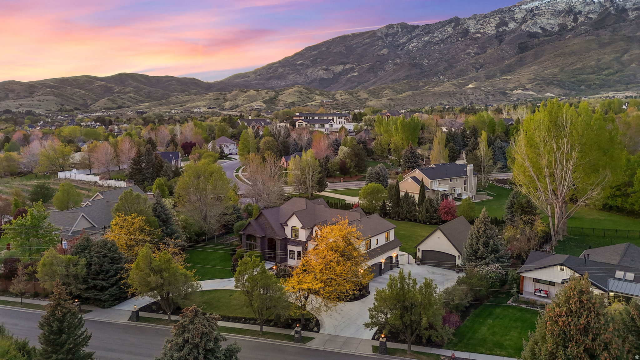 MOYLE ESTATES - Residential