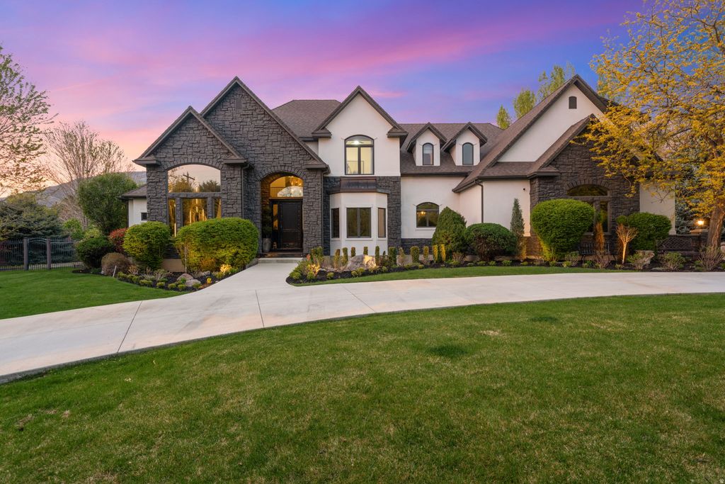 Photo of 971 E 300 N, Alpine, UT 84004 (MLS # 2150853)