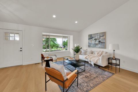 Tiny photo for 1128 N 850 E, Pleasant Grove, UT 84062 (MLS # 2138379)