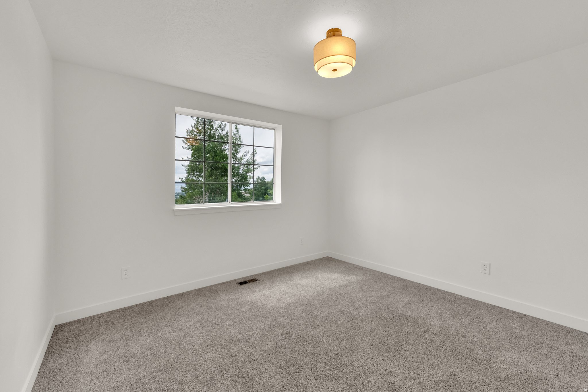 WADE SPRINGS - Residential