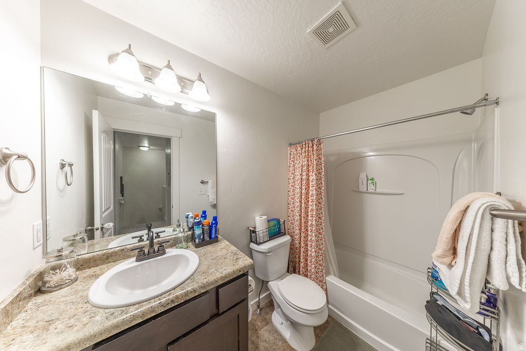 PINEAE VILLAGE - Residential