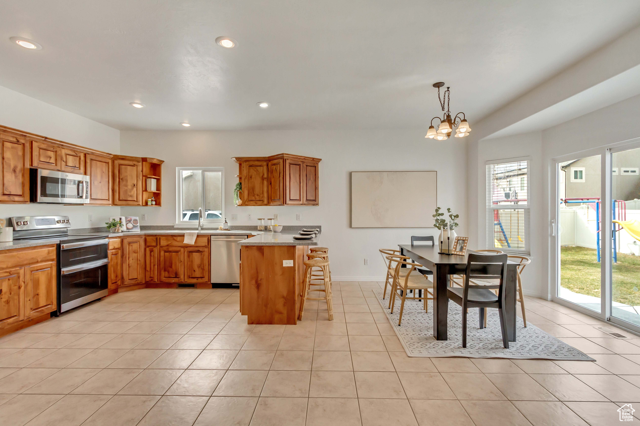 807 N Buffalo Dr, Saratoga Springs, Utah image 12