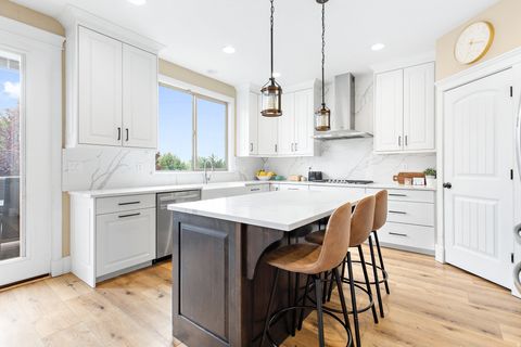 Tiny photo for 36 E 1450 N, Lehi, UT 84043 (MLS # 2156213)