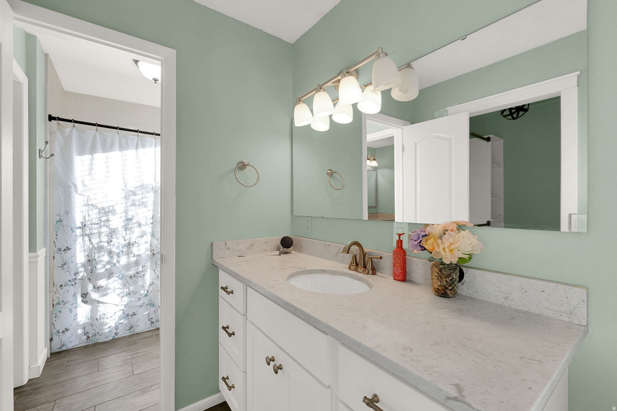 ROCKET HEIGHTS - Residential