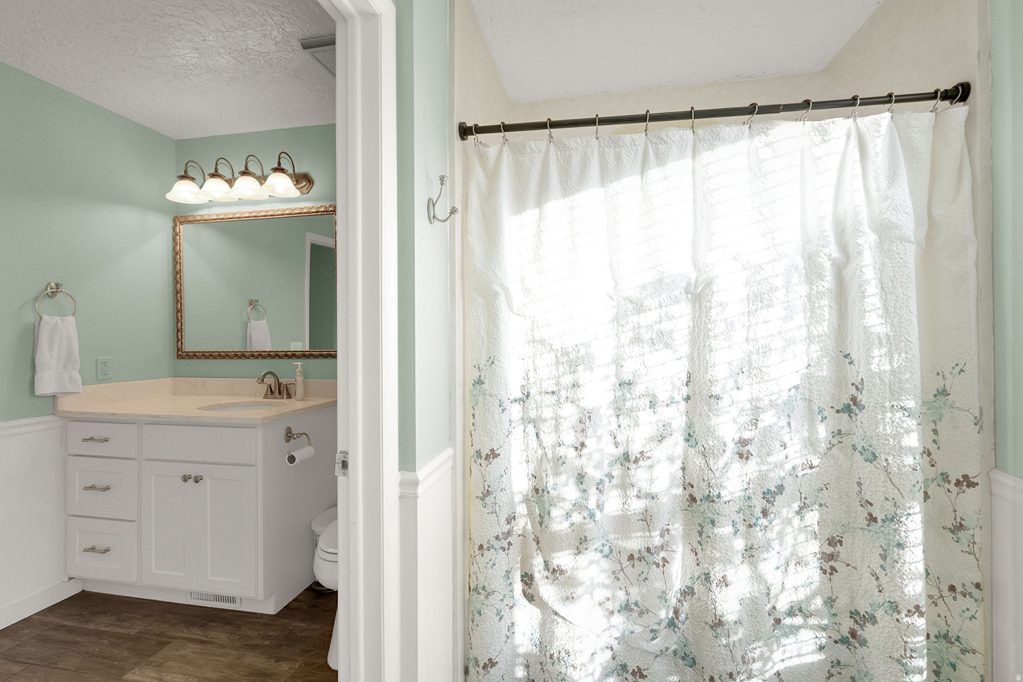 ROCKET HEIGHTS - Residential