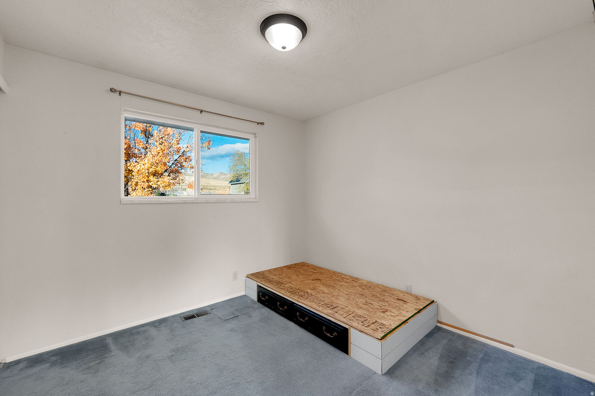 ROCKET HEIGHTS - Residential