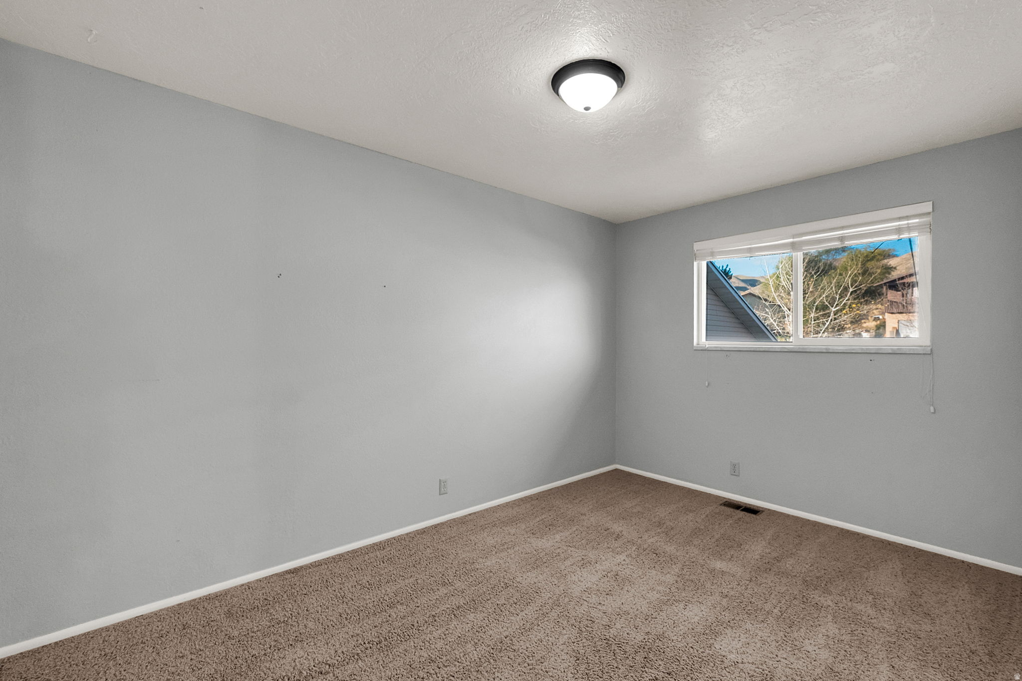 ROCKET HEIGHTS - Residential