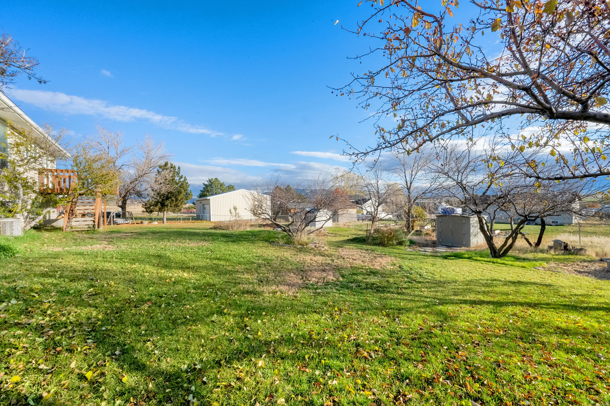 ROCKET HEIGHTS - Residential