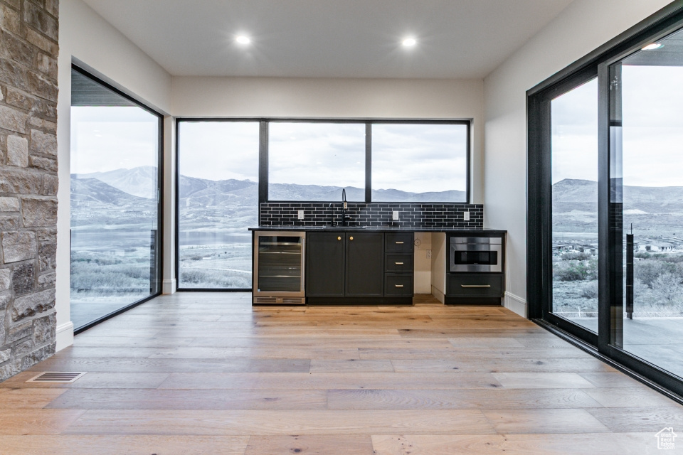 HIDEOUT CANYON - Residential