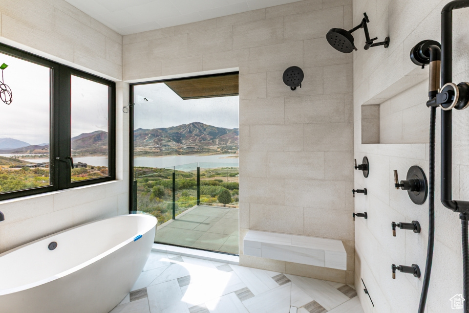 HIDEOUT CANYON - Residential