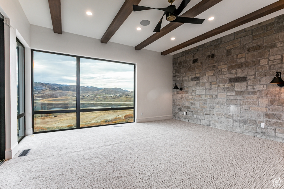 HIDEOUT CANYON - Residential