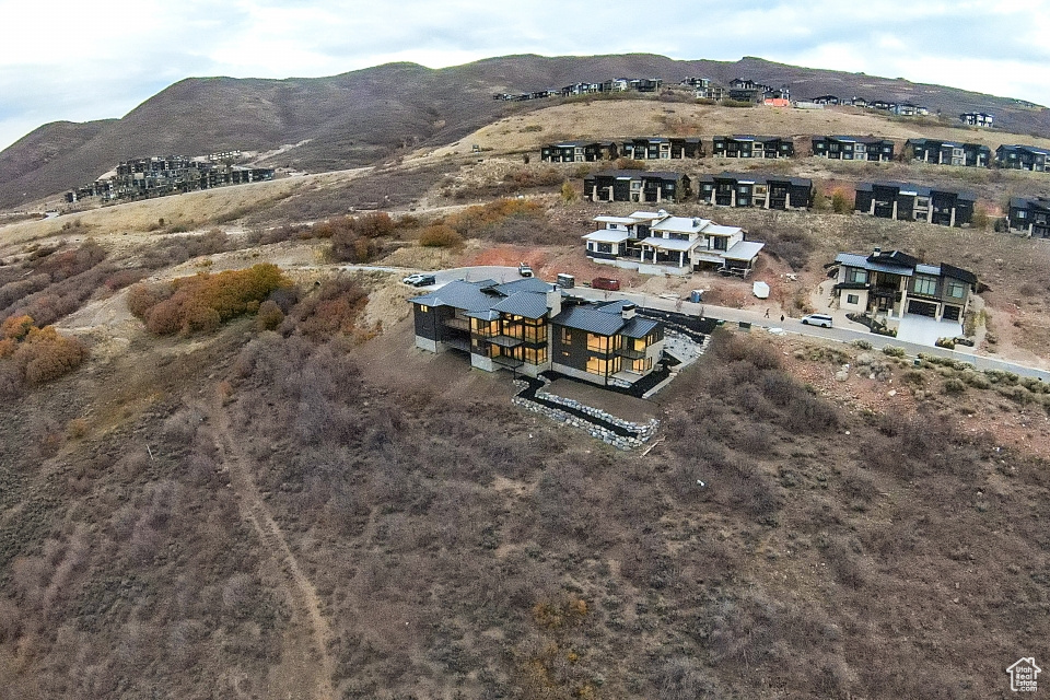 HIDEOUT CANYON - Residential