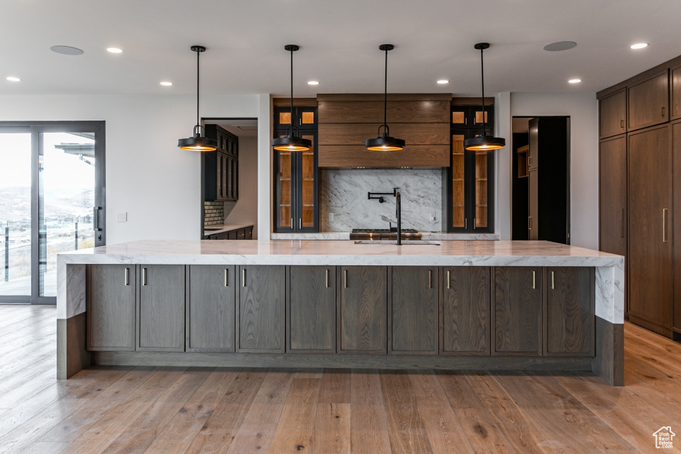 HIDEOUT CANYON - Residential