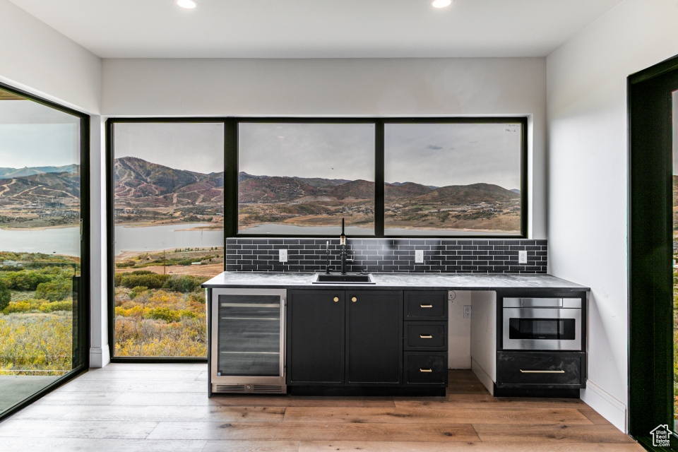 HIDEOUT CANYON - Residential