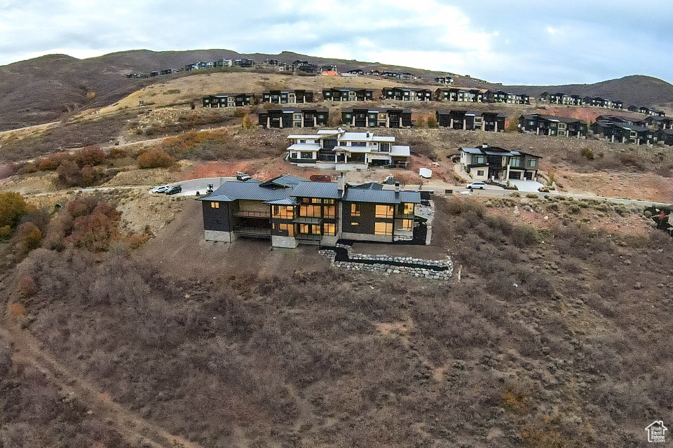 HIDEOUT CANYON - Residential