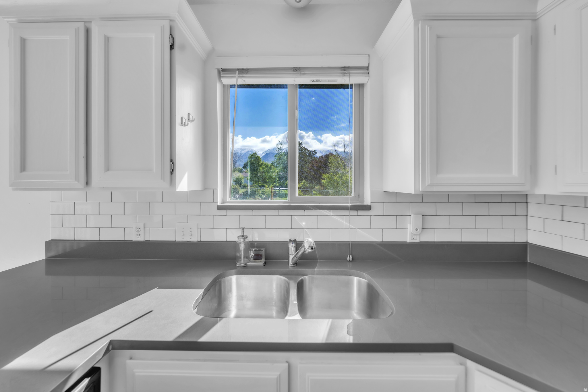EAST MEADOWS NO 2 - Residential