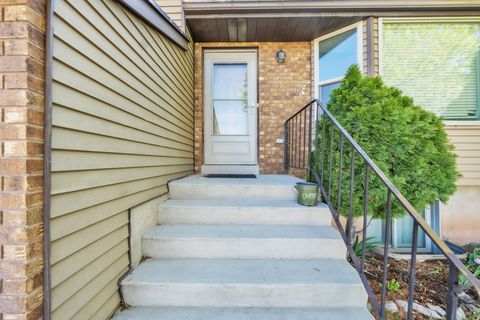 Tiny photo for 1052 N 1000 E, Layton, UT 84040 (MLS # 2154446)