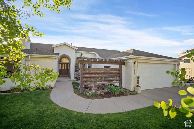 3816 Monarch Dr, Bountiful, Utah image 2