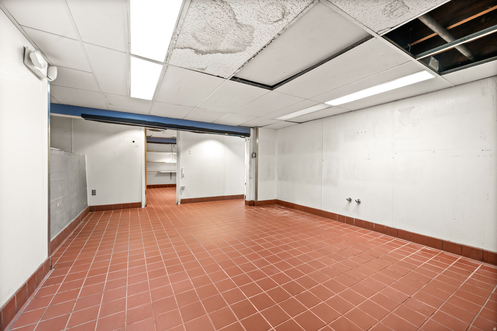 PLAT B - Commercial Lease