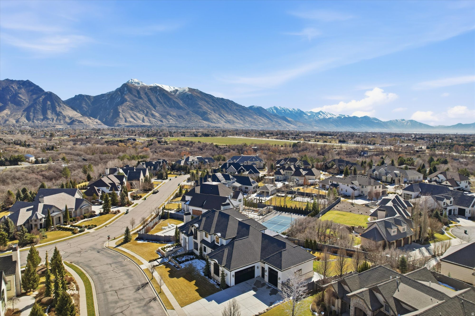 COUNTRY FRENCH ESTATES - Residential