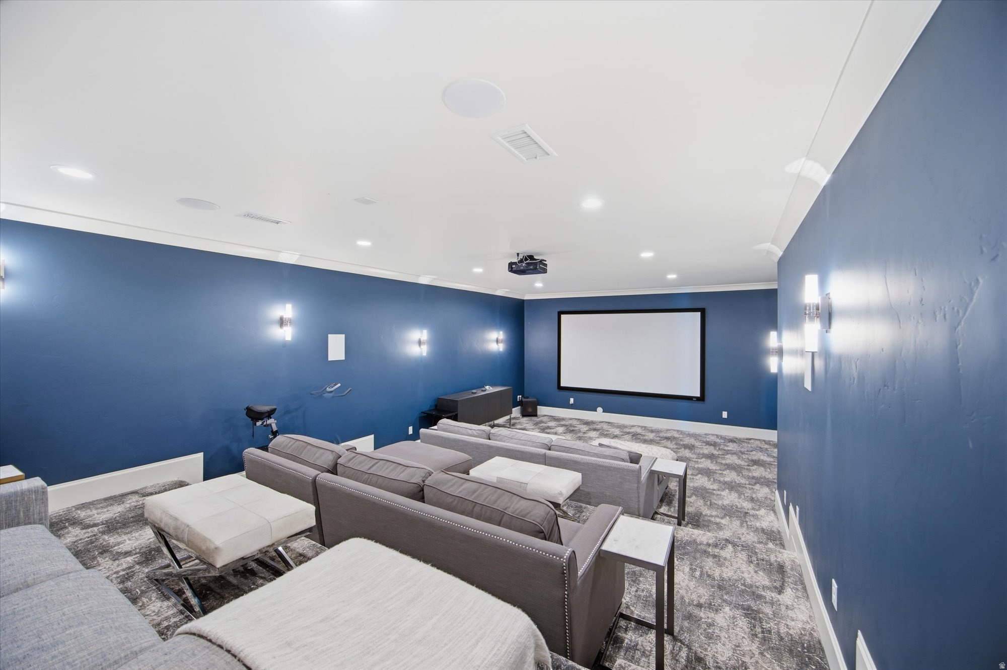 COUNTRY FRENCH ESTATES - Residential