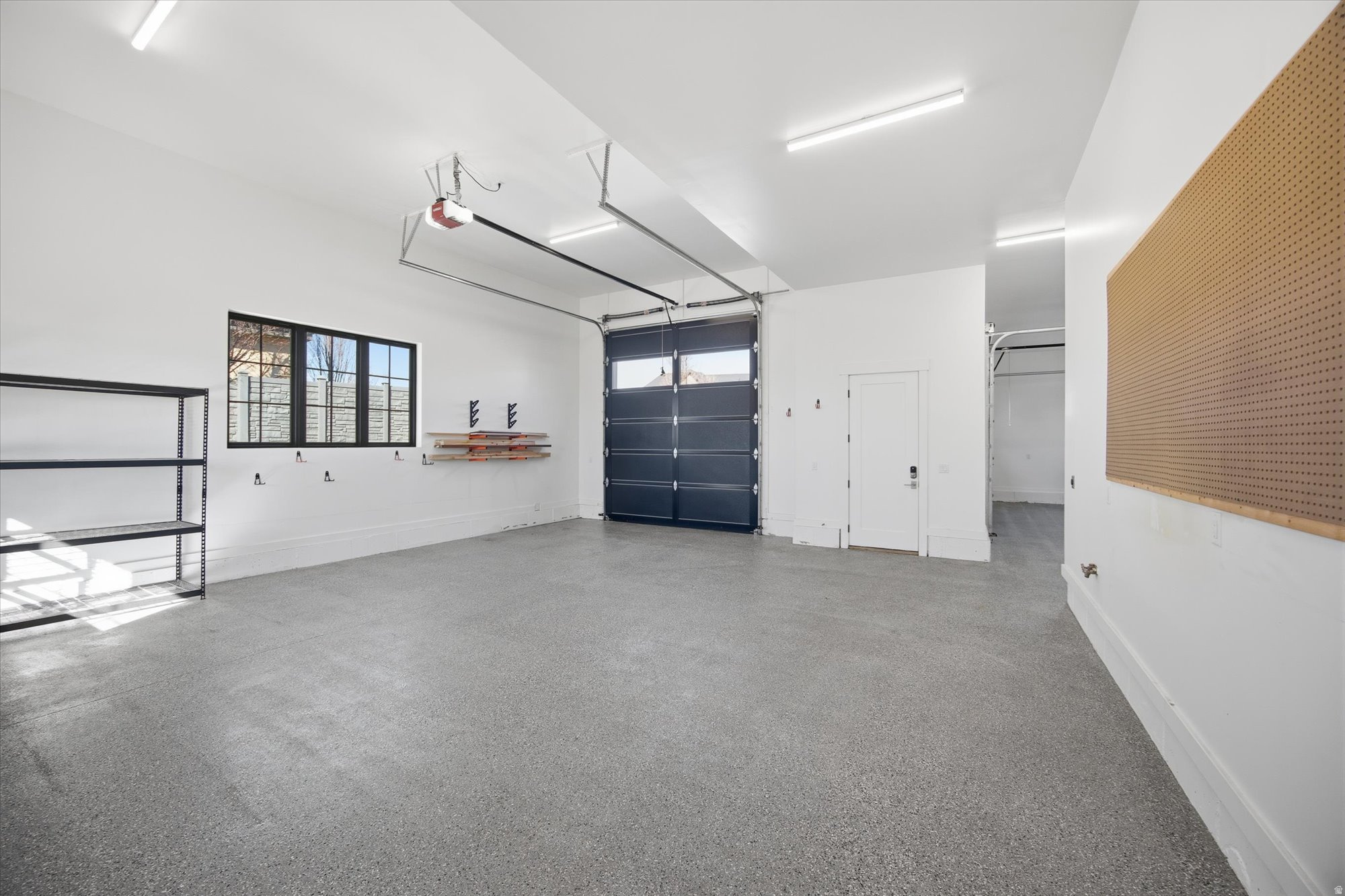 COUNTRY FRENCH ESTATES - Residential