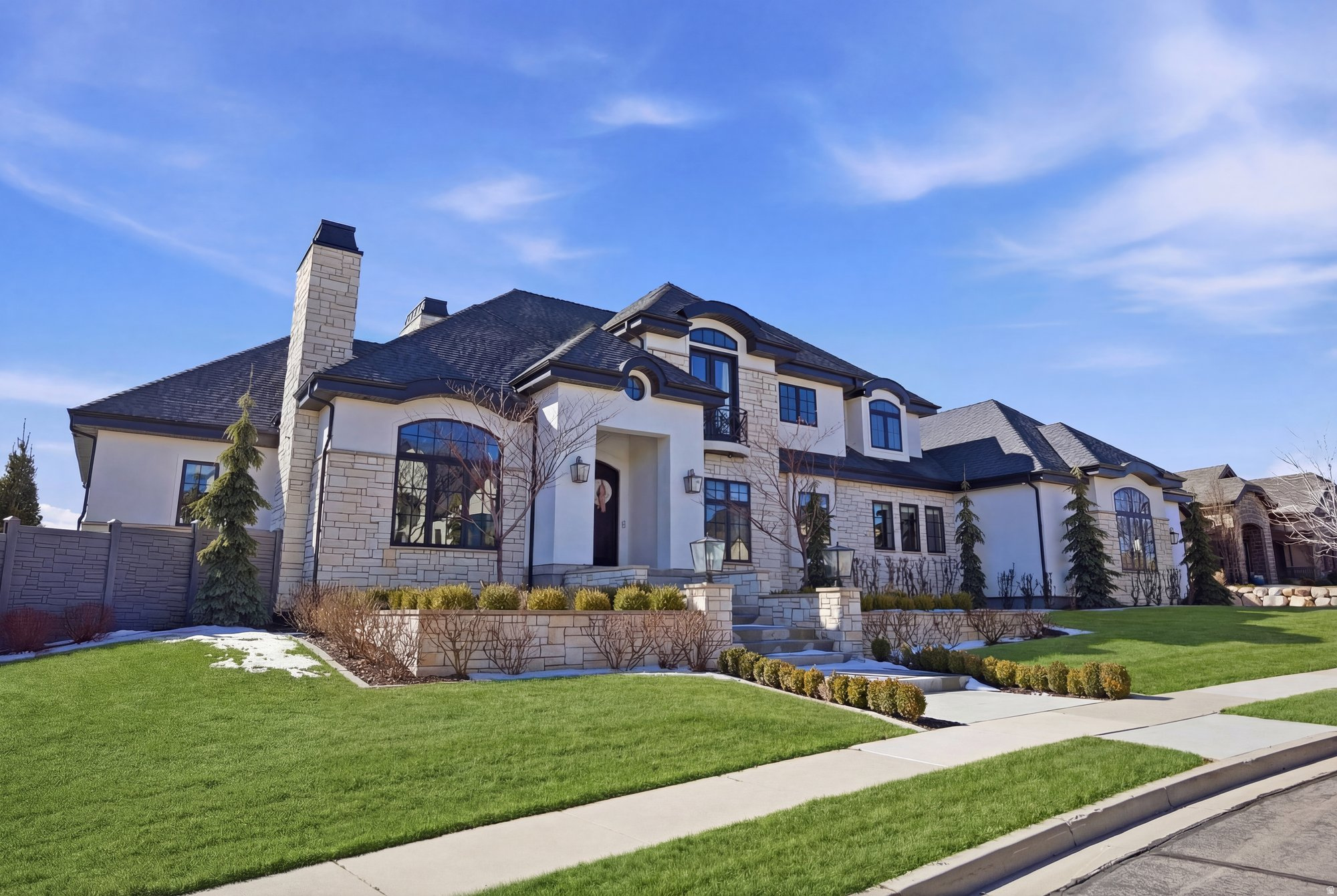 COUNTRY FRENCH ESTATES - Residential