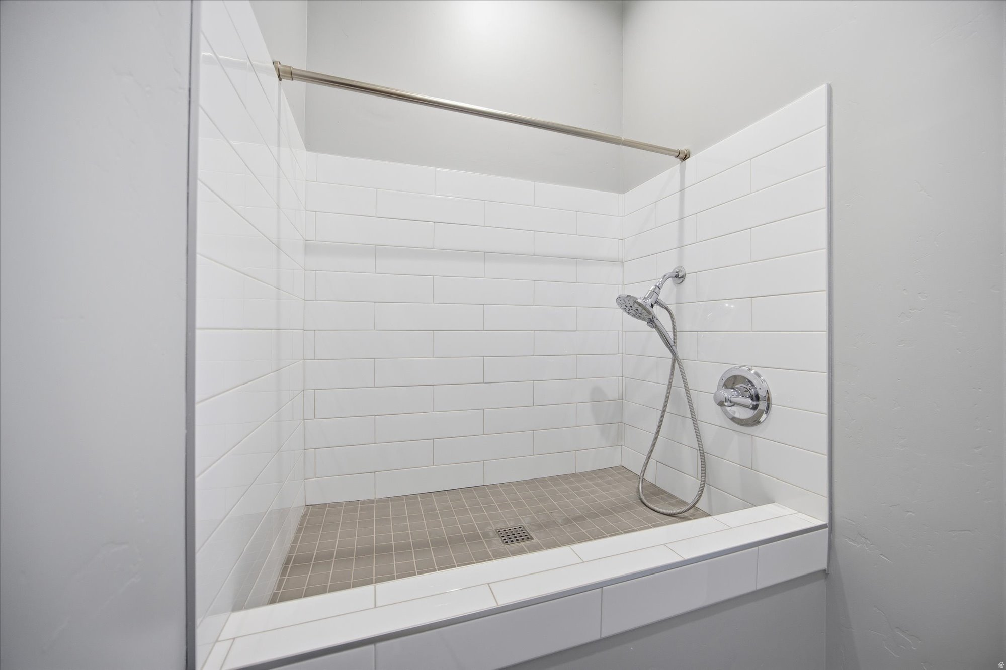 COUNTRY FRENCH ESTATES - Residential