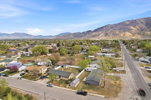 Tiny photo for 348 W 200 N, Santaquin, UT 84655 (MLS # 2147115)