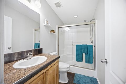 Tiny photo for 348 W 200 N, Santaquin, UT 84655 (MLS # 2147115)