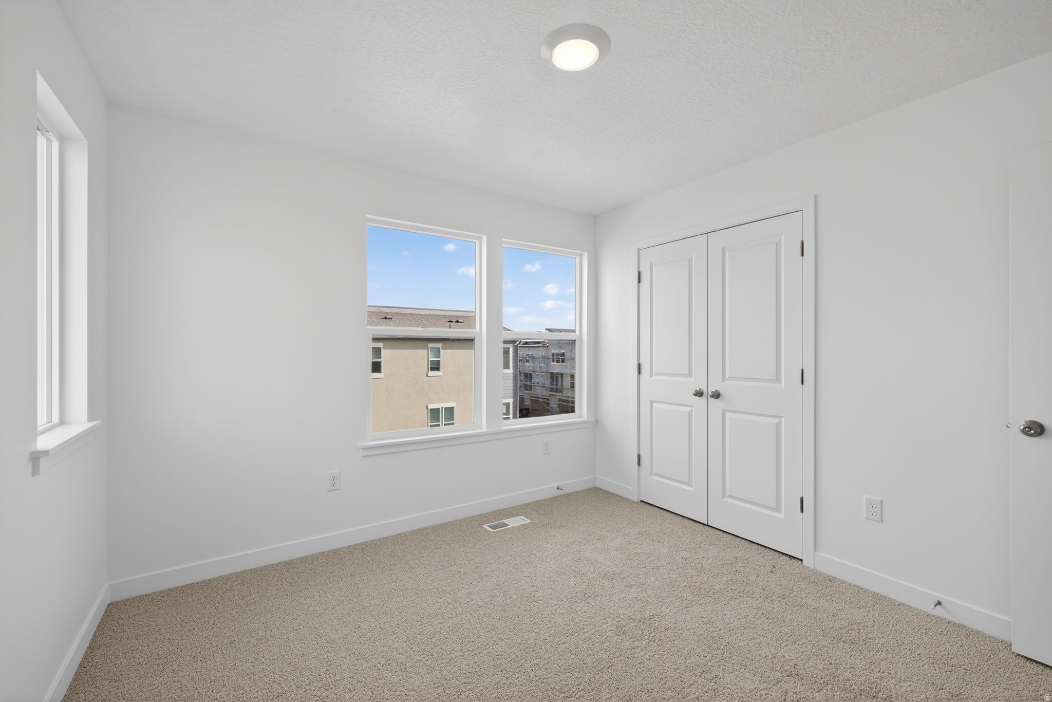 JOSHUA TREE - Residential